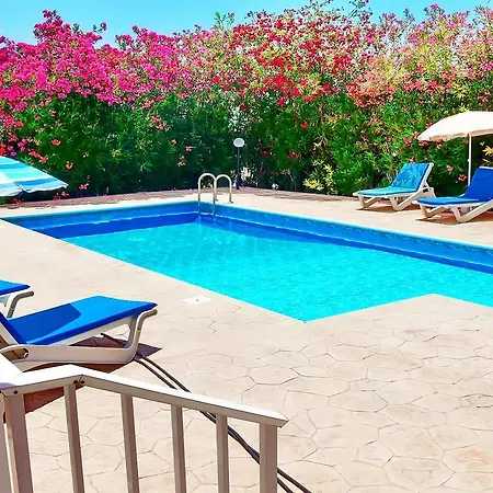 Sapphina Coral Bay Vilă Peyia